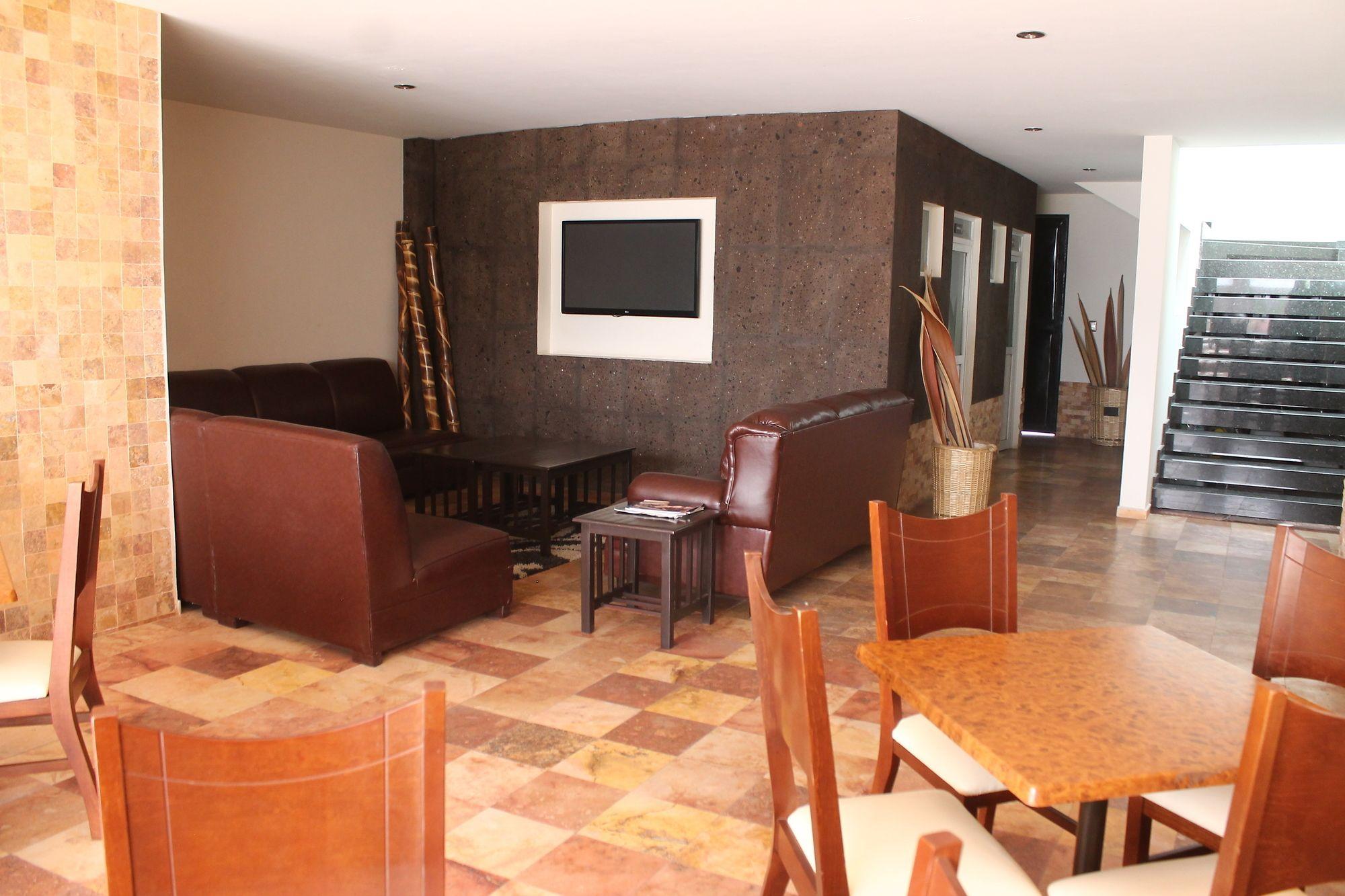 Hotel Rincon Real Suites Durango Exterior foto