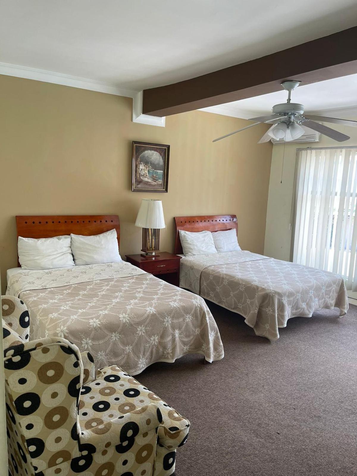 Hotel Rincon Real Suites Durango Exterior foto