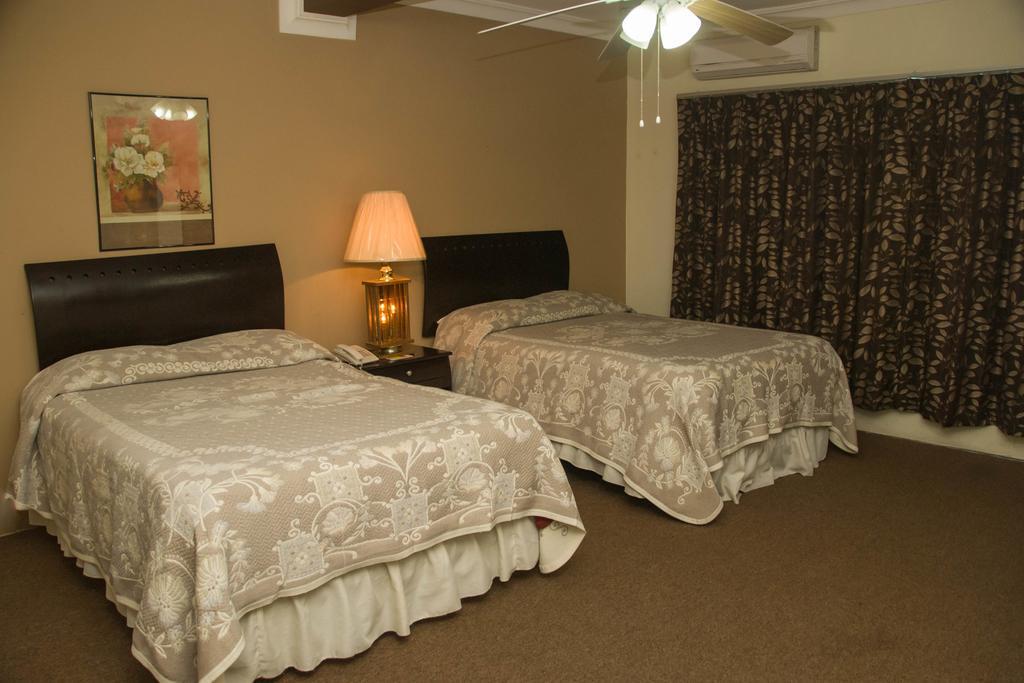 Hotel Rincon Real Suites Durango Exterior foto