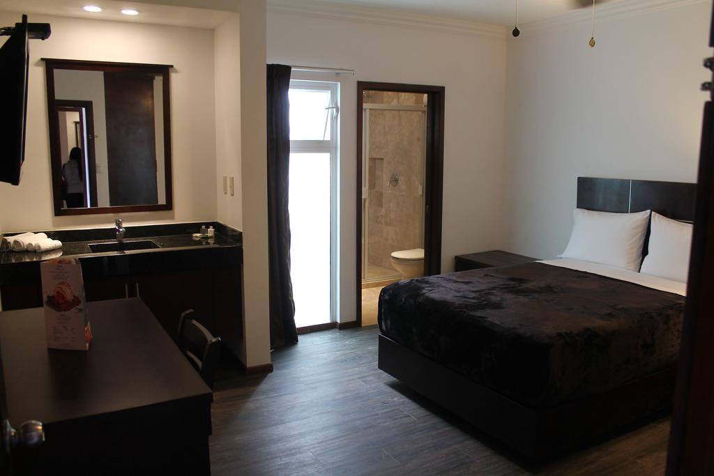 Hotel Rincon Real Suites Durango Exterior foto